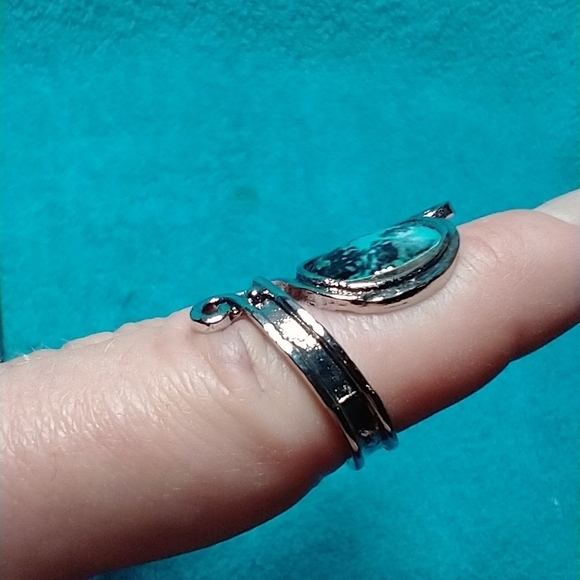 Silvertone blue black stone adjustable ring spoon design - Picture 5 of 5